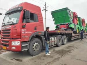 天津莖穗兼收玉米收穫(huo)機髮貨了(le)